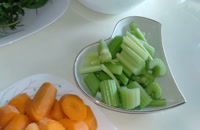طرز تهیه شور مخلوط خانگی (خیار شور)/ Diy mixed vegetables pickles