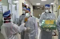 توزیع بسته‌های متبرک رضوی در بیمارستان و تقدیر از کادر درمانی
