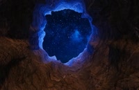 ویدیو فوتیج نمای آسمان از داخل غار