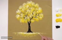 آموزش نقاشی درخت زیبا بر روی کارتن