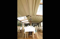 حقانی 09380039391-زیباترین سقف متحرک کافه رستوران عربی- فروش سقف جمع شونده حیاط رستوران