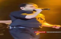 اجرای متفاوت آهنگ «گل عشق» از رضا بهرام در کنسرت