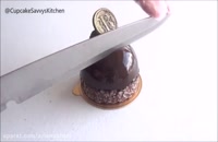 دسر قالبی براق با مغز شکلاتی تلخ و پلاک طلایی