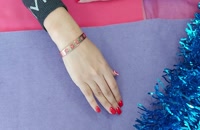 دستبند مسی دخترانه 5گل قرمز