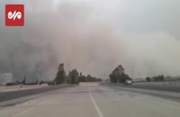 هجوم ریزگردها از تالاب پریشان در استان فارس به سمت آسمان کازرون