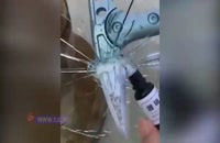 چسبی برای ترمیم شیشه ‌های شکسته