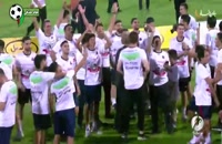 شادی بازیکنان نساجی با هواداران در ورزشگاه آزادی