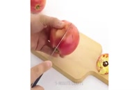 آموزش ترفندهای جالب برای پوست ‌کندن میوه‌ ها